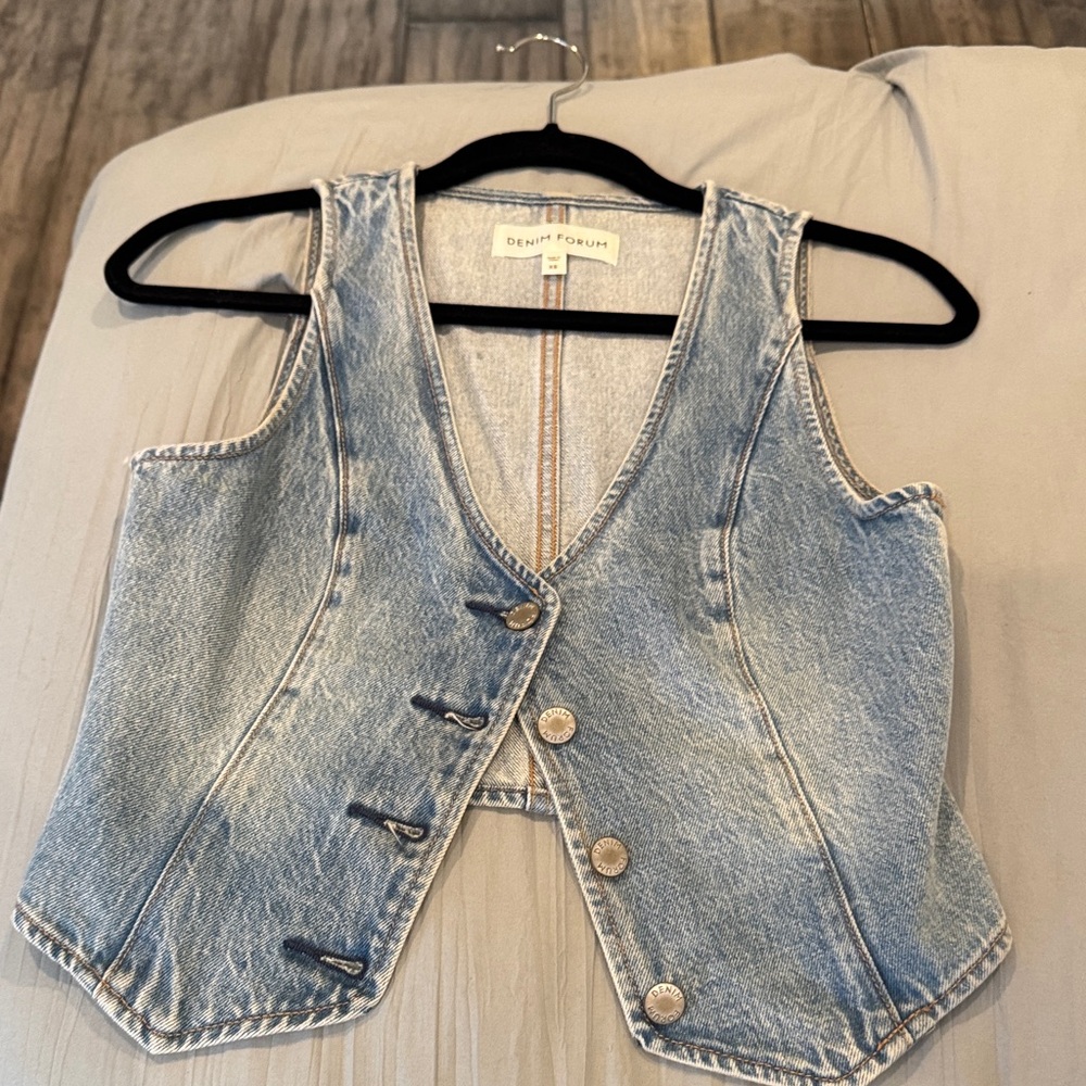Denim&Co Light Blue Denim Vest - Women's